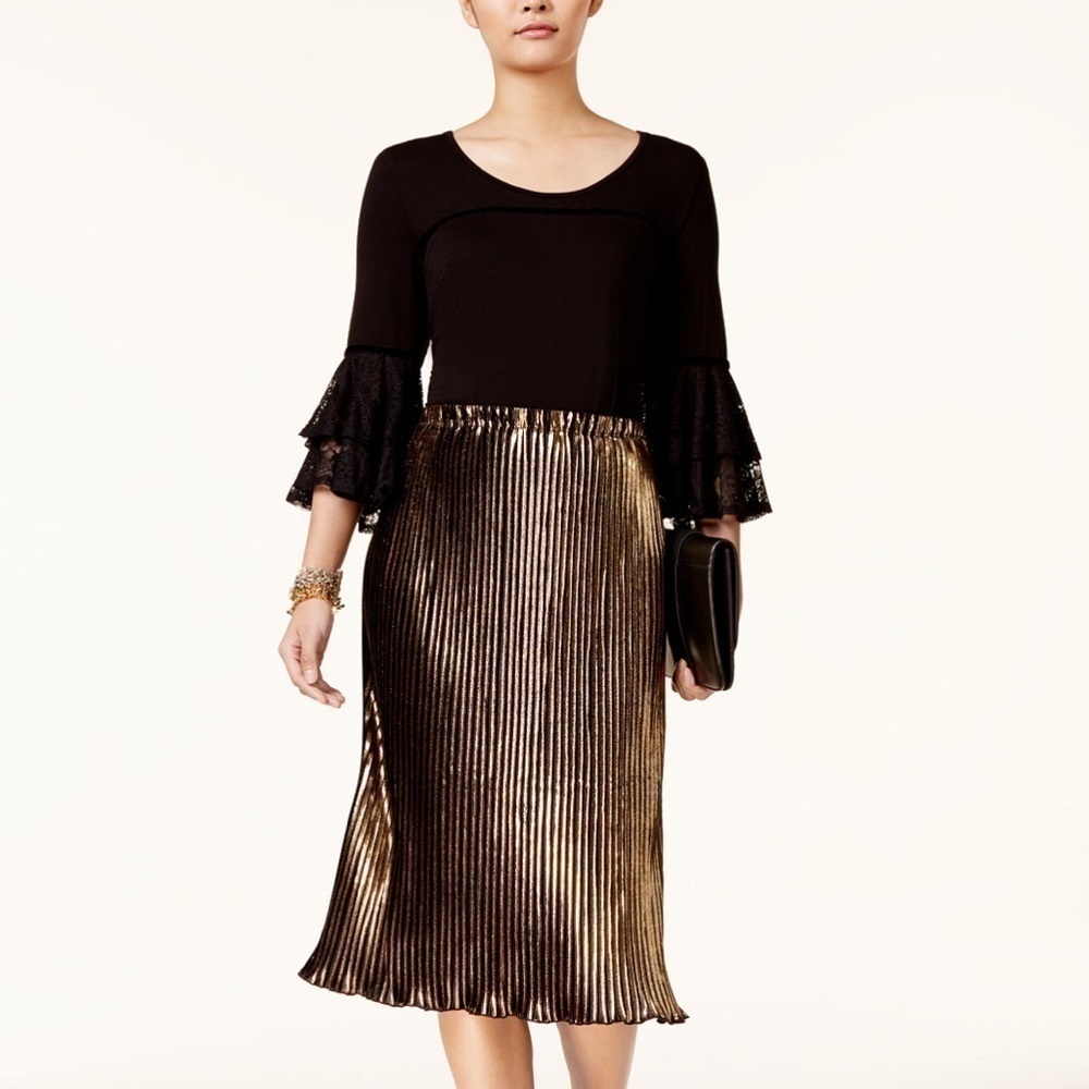 NWT NY Collection Lace Cuff Top
